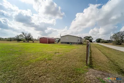 205 Berkshire Drive, Victoria, TX 77905 - Photo 19