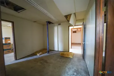 2004 E North Street, Victoria, TX 77901 - Photo 11