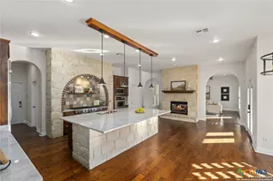 1041 Homestead Ridge, New Braunfels, TX 78132 - Photo 7