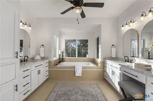 1041 Homestead Ridge, New Braunfels, TX 78132 - Photo 17