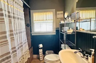 904 Bismark St, Seguin, TX 78155 - Photo 21