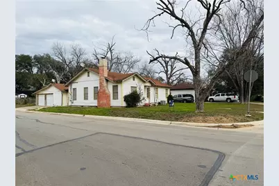 904 Bismark Street, Seguin, TX 78155 - Photo 5