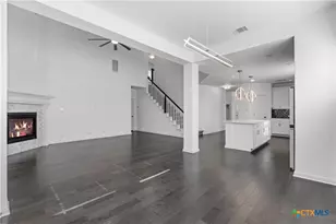 619 Hidden View St, New Braunfels, TX 78130 - Photo 7