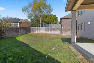619 Hidden View St, New Braunfels, TX 78130 - Photo 35