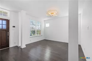 619 Hidden View St, New Braunfels, TX 78130 - Photo 13