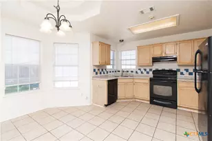 5009 James Loop, Killeen, TX 76542 - Photo 5