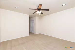 101 Rustler Cir, Harker Heights, TX 76548 - Photo 37