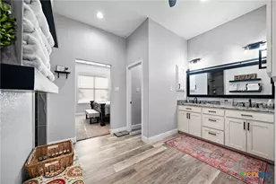 523 River Park Rd, McGregor, TX 76657 - Photo 15