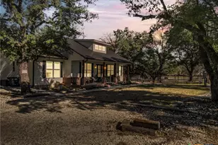 523 River Park Rd, McGregor, TX 76657 - Photo 43