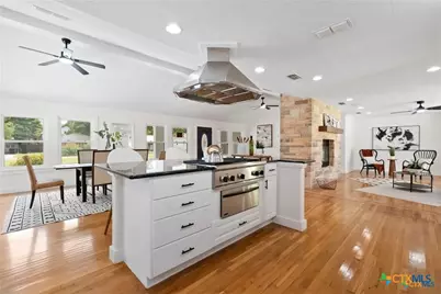 456 Magazine Avenue, New Braunfels, TX 78130 - Photo 7