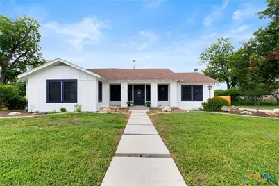 456 Magazine Avenue, New Braunfels, TX 78130 - Photo 1