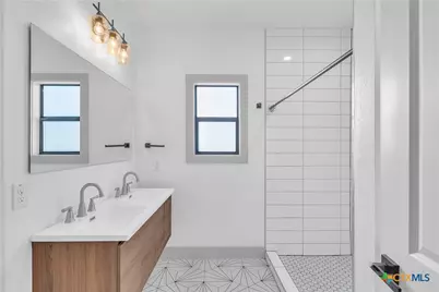 810 Iowa Street #1, San Antonio, TX 78203 - Photo 19