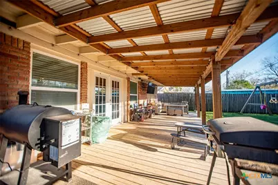 535 Travis Street, Port Lavaca, TX 77979 - Photo 25