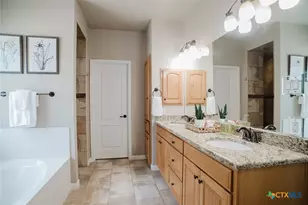 205 Sendera Crossing, La Vernia, TX 78121 - Photo 33