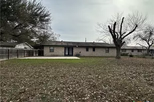 1313 Fieldcrest, New Braunfels, TX 78130 - Photo 19