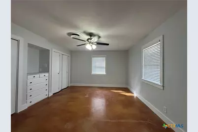 1313 Fieldcrest, New Braunfels, TX 78130 - Photo 11