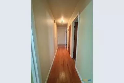 113 E Young Avenue, Temple, TX 76501 - Photo 9