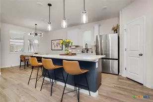 2043 Cowan Dr, New Braunfels, TX 78132 - Photo 11