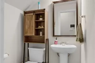 2043 Cowan Dr, New Braunfels, TX 78132 - Photo 15