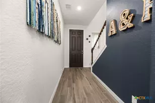 2043 Cowan Dr, New Braunfels, TX 78132 - Photo 3