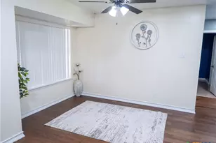 3303 Flamingo Dr, Victoria, TX 77901 - Photo 7