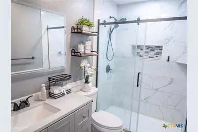 3303 Flamingo Drive, Victoria, TX 77901 - Photo 11