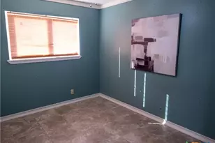 3303 Flamingo Dr, Victoria, TX 77901 - Photo 13