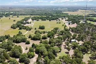 000 Old Sayers Rd, Bastrop, TX 78602 - Photo 9