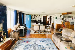 40 Cypress Valley Rd, Cuero, TX 77954 - Photo 3