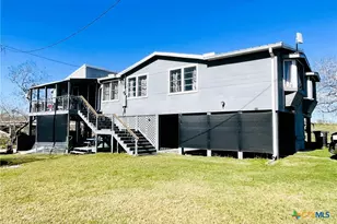 40 Cypress Valley Rd, Cuero, TX 77954 - Photo 13