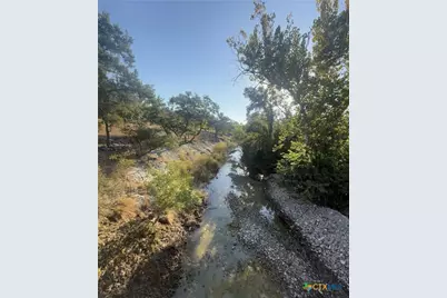 1218 E Creekview Drive, Salado, TX 76571 - Photo 1