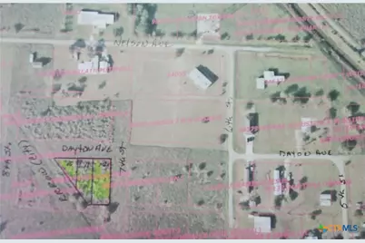 701-705 W Dayton Avenue, Seadrift, TX 77983 - Photo 3