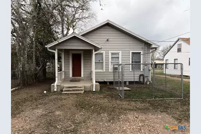 311 W Clayton Street, Cuero, TX 77954 - Photo 25