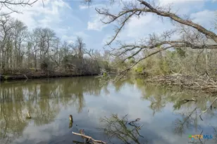 1144 Treetop Ln, Luling, TX 78648 - Photo 27