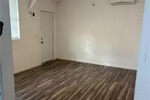 810 S Cameron St, Victoria, TX 77901 - Photo 11