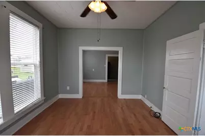 109 E Bailey Street, Cuero, TX 77954 - Photo 3