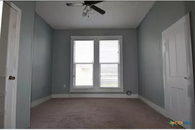 109 E Bailey Street, Cuero, TX 77954 - Photo 7