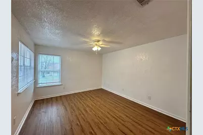 1128 Royal Crest Drive, Killeen, TX 76549 - Photo 35