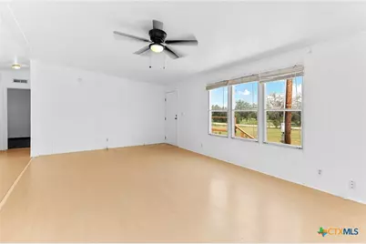 900 County Road 304, Bertram, TX 78605 - Photo 11