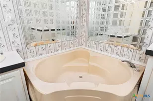 900 Co Rd 304, Bertram, TX 78605 - Photo 37