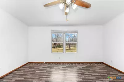 900 County Road 304, Bertram, TX 78605 - Photo 31