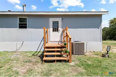 900 County Road 304, Bertram, TX 78605 - Photo 41