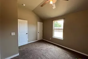 201 Sladecek Dr, Killeen, TX 76542 - Photo 7