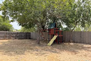 201 Sladecek Dr, Killeen, TX 76542 - Photo 21