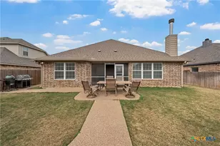 916 Cumberland St, McGregor, TX 76657 - Photo 33