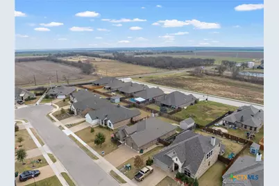 916 Cumberland Street, McGregor, TX 76657 - Photo 39