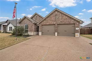 916 Cumberland St, McGregor, TX 76657 - Photo 3