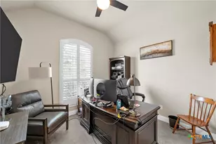 916 Cumberland St, McGregor, TX 76657 - Photo 19