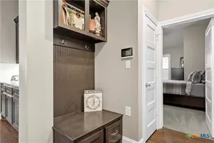 916 Cumberland St, McGregor, TX 76657 - Photo 5