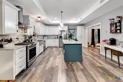 114 S Washington, El Campo, TX 77437 - Photo 11